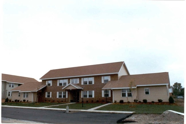 Primary Photo - Community Manor Apartments II