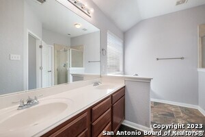 Building Photo - 902 Siena View