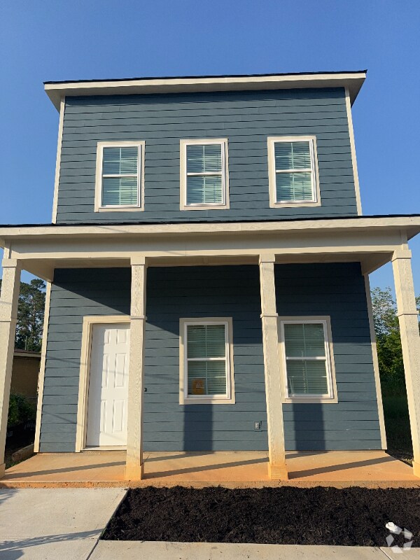 Building Photo - 517 Dupont St