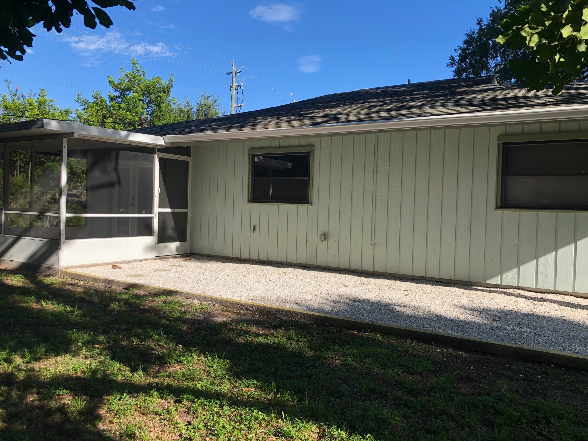 Building Photo - 2387 Datura St