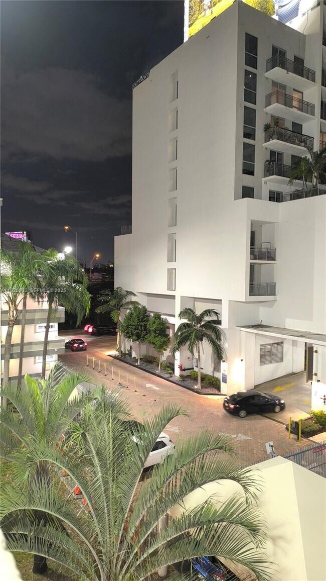 Primary Photo - 269 NW 7th St