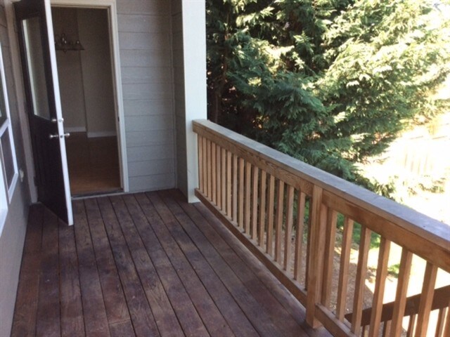 Building Photo - 979 Burley Hill Dr NW