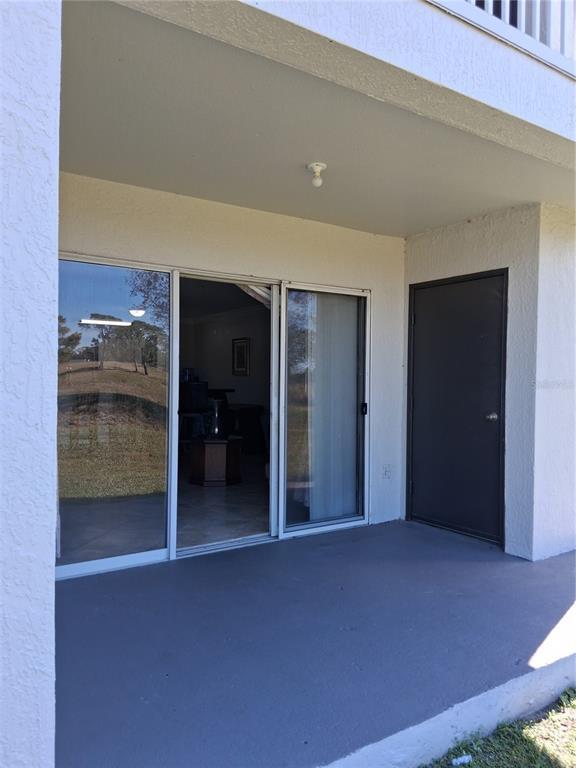 Building Photo - 13827 Fairway Island Dr