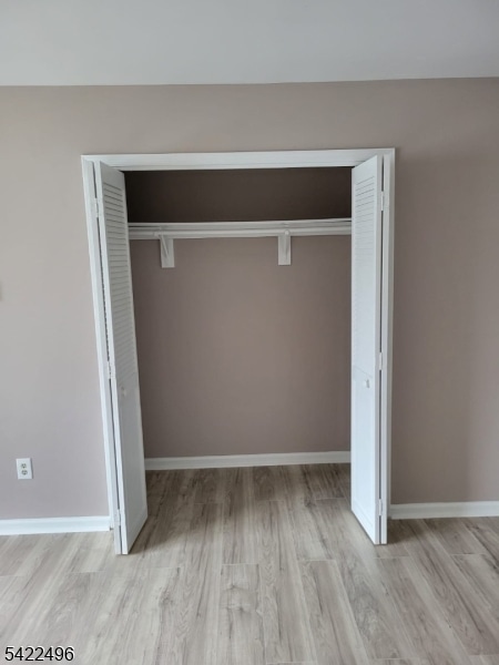 Building Photo - 37 E Main St