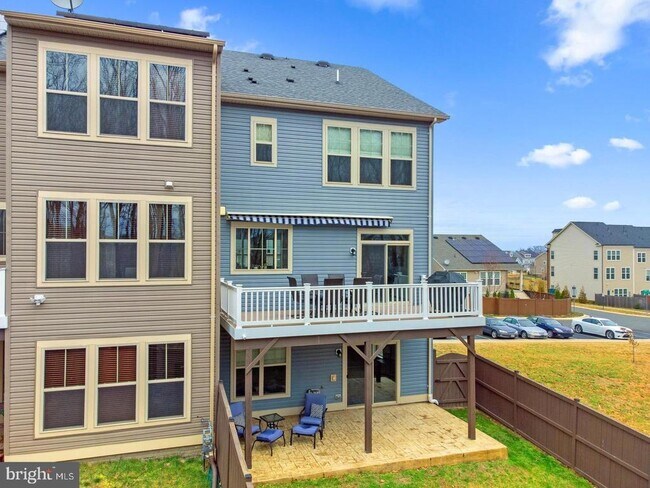 Building Photo - 458 Indigo Way