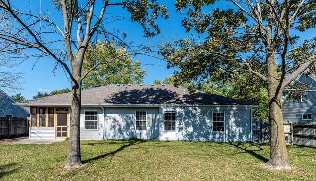 Building Photo - 1416 Whitburn Dr