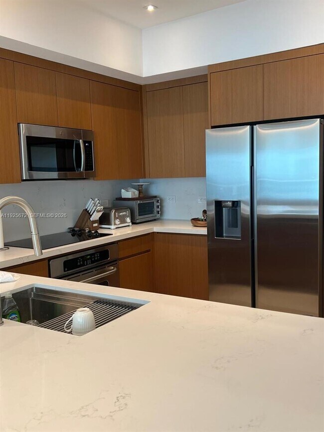 Building Photo - 31 SE 5th St