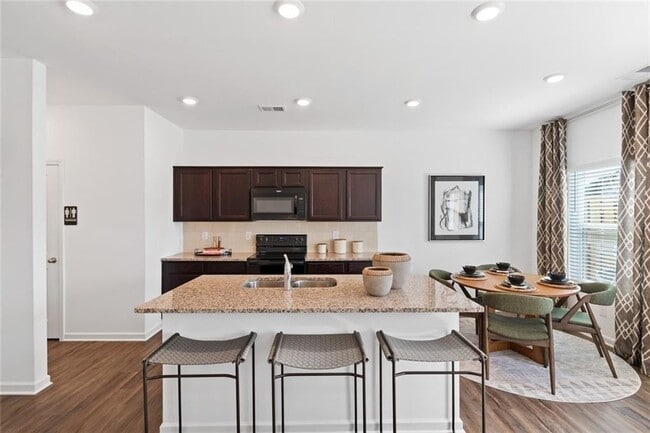 Building Photo - 1412 Ben Park Way