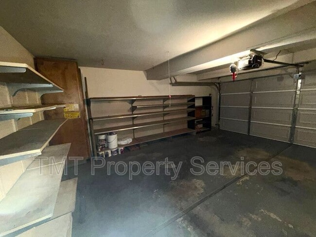 Building Photo - 2 Polvadera Ct