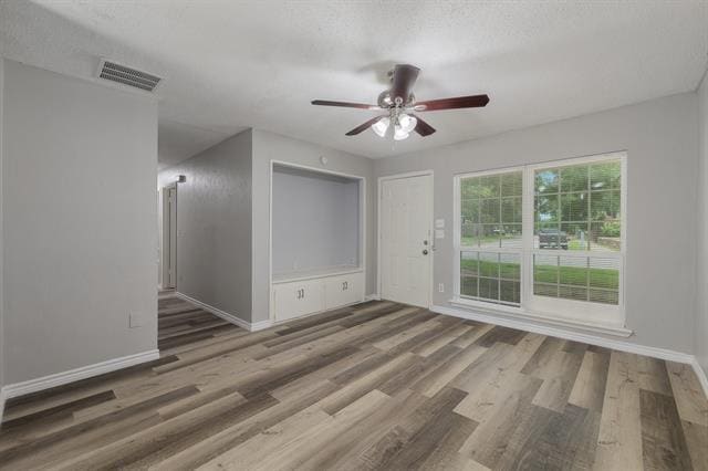 Building Photo - 3201 Forestdale Ln