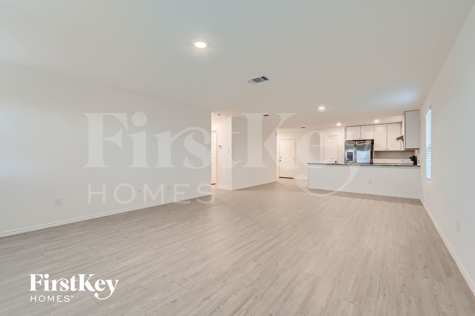 Building Photo - 3945 Far Horizon