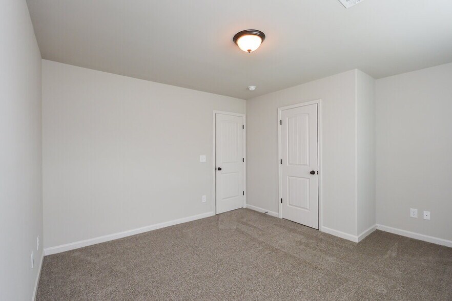 Building Photo - 1100 Jury Ct