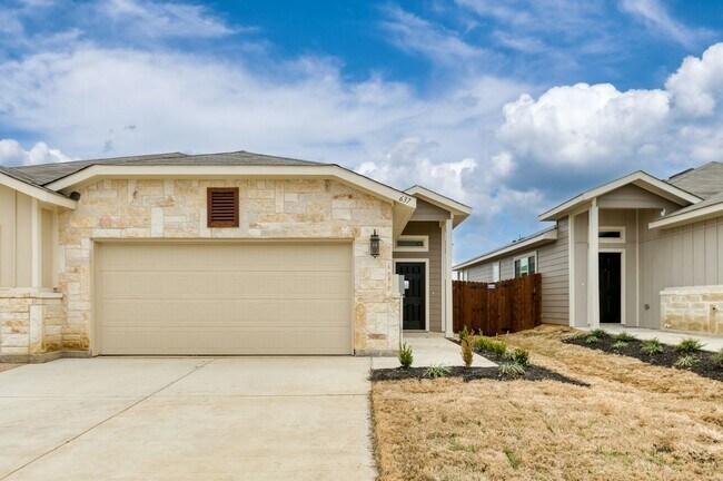 Building Photo - GORGEOUS 3 BEDROOM DUPLEX LOCATED IN MIDLOTHIAN ISD!