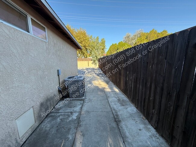 Building Photo - Pet Friendly - Comfortable 2-Bedroom Home on a Quiet Cul-de-Sac in Hemet