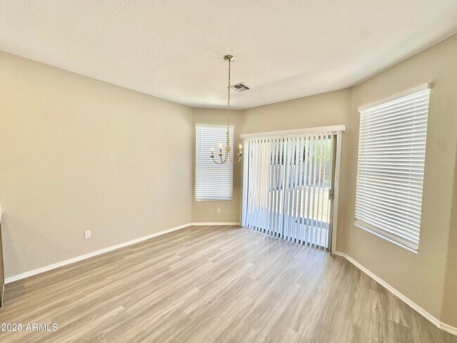 Building Photo - 12720 N 149th Ln