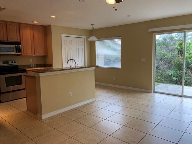 Building Photo - 4330 Aristocrat Point