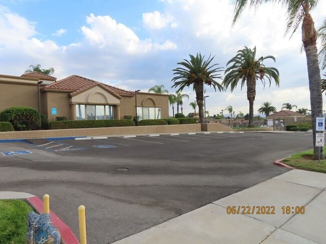 Building Photo - 28138 Bavaria Dr