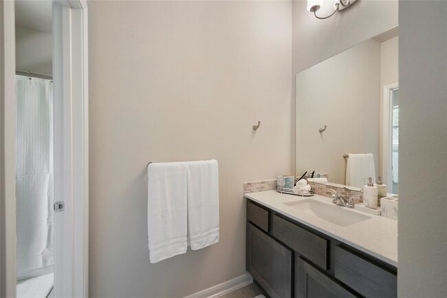Building Photo - 119 Keechie Creek Ct