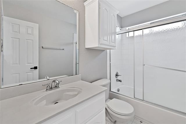 Building Photo - 15264 Appaloosa Dr