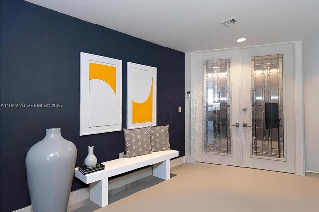 Building Photo - 701 N Fort Lauderdale Beach Blvd