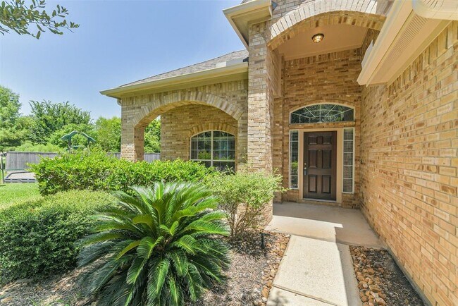 Building Photo - 2922 Lemmingham Dr