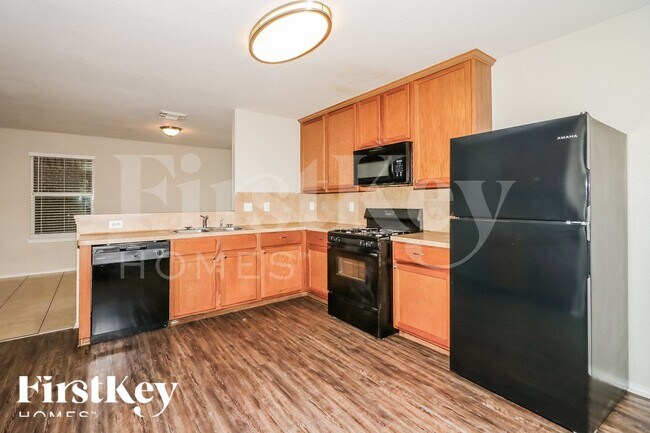 Building Photo - 3643 Bridgebluff Ln