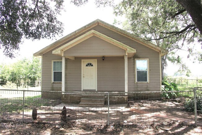 Primary Photo - 7729 Farm to Market Rd 1301