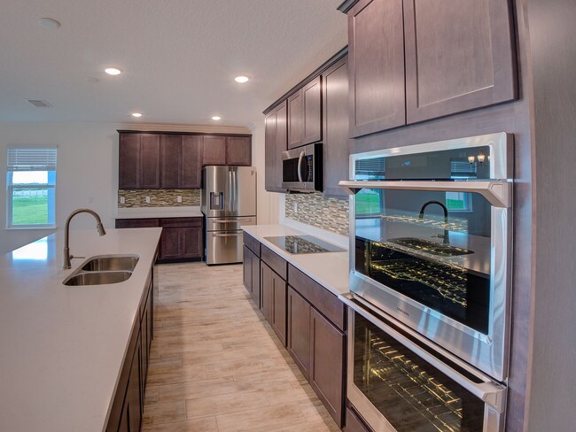 Building Photo - 503 Taft Dr