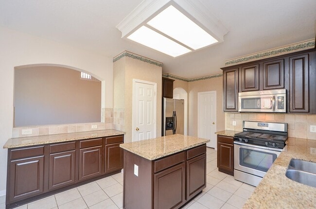 Building Photo - 5519 Poundstone Ct