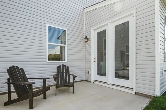 Building Photo - Beautiful Townhome for Rent!