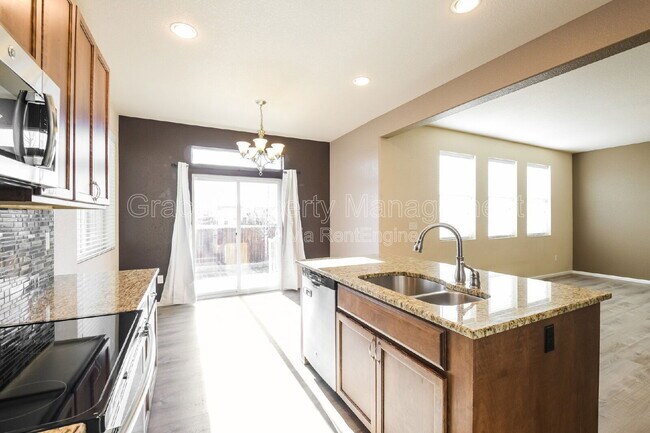 Building Photo - 510 Dukes Way