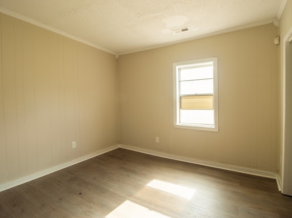 Building Photo - 1315 27th St N