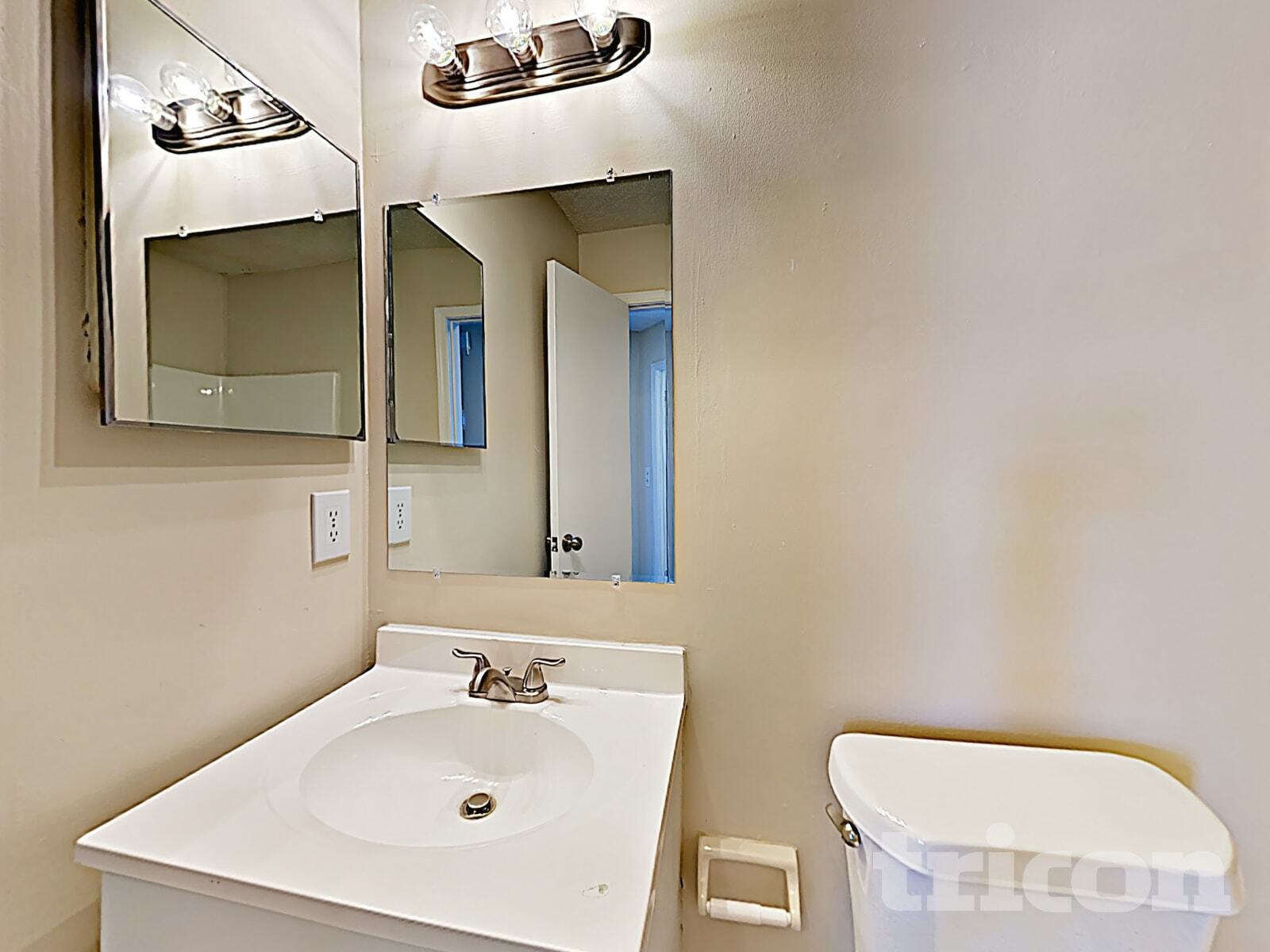 Building Photo - 8168 Fort Lee Trail