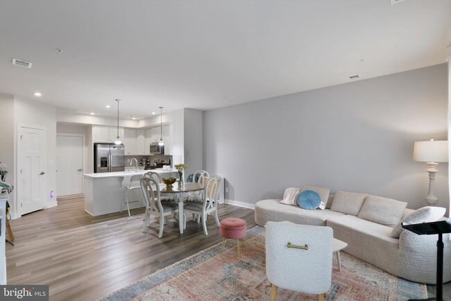 Building Photo - 43011 Prophecy Terrace