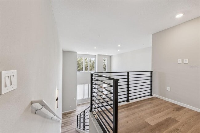 Building Photo - 2316 E Concord St