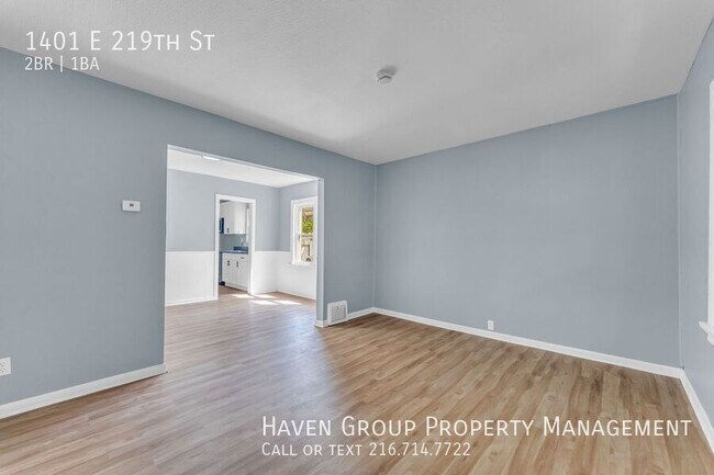 Building Photo - 1401 E 219th St