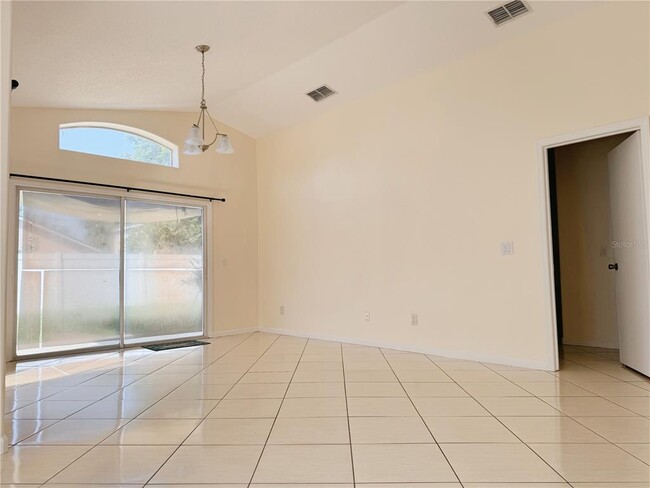 Building Photo - 1116 Sail Creek Dr