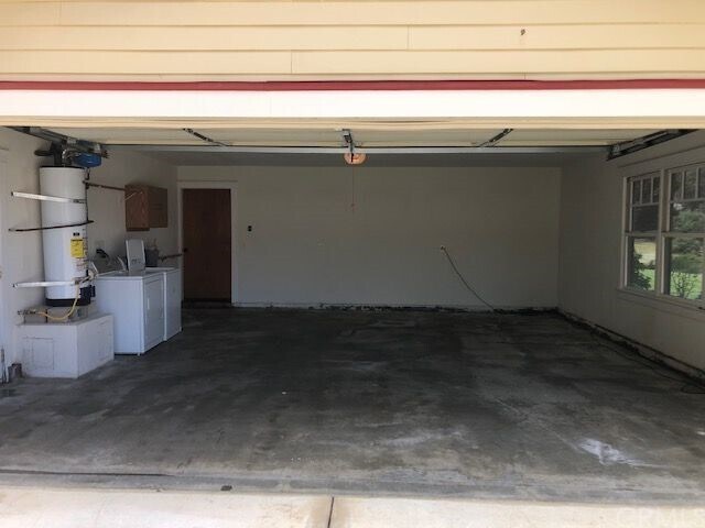 Building Photo - 41250 Gallop Ln