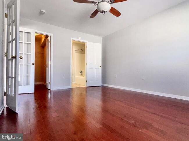 Building Photo - 42 Fuzzy Tail Dr