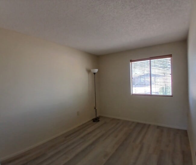 Building Photo - 3515 E Cortez St