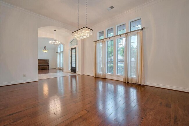 Building Photo - 25307 Oakton Springs Dr