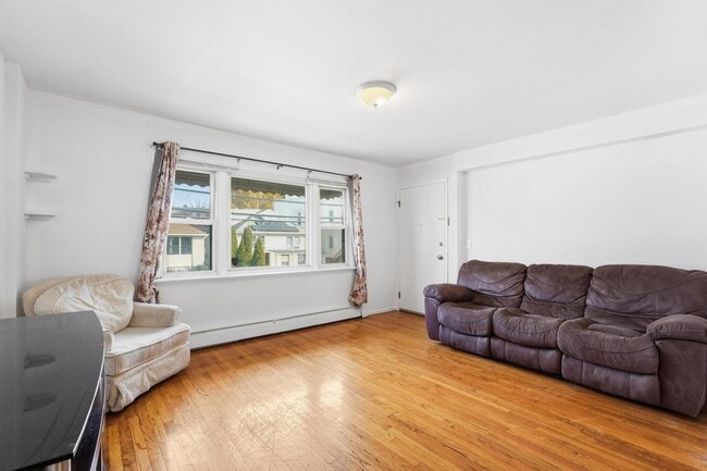 Building Photo - 41 Alan Terrace