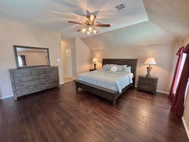Building Photo - 2429 Deer Horn Dr