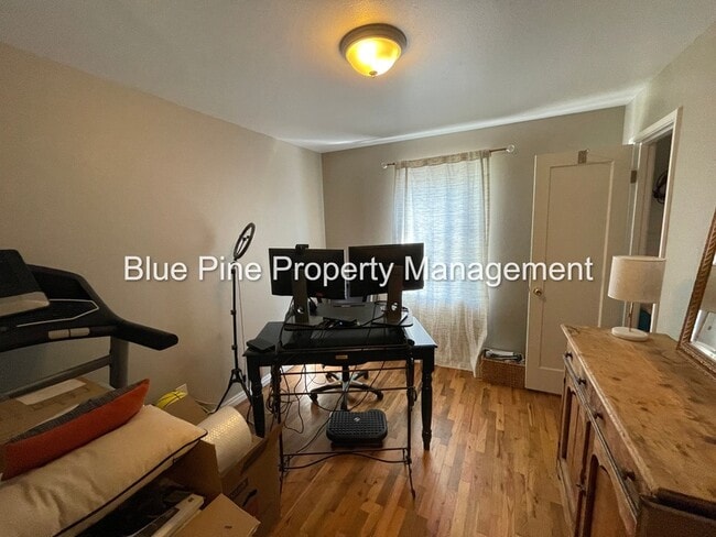 Building Photo - 455 Linden Dr