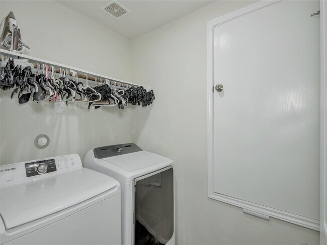 Building Photo - 9906 Orchid Spring Ln