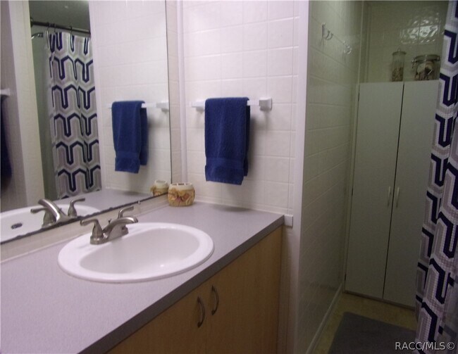 Building Photo - 8880 W Arber Ct