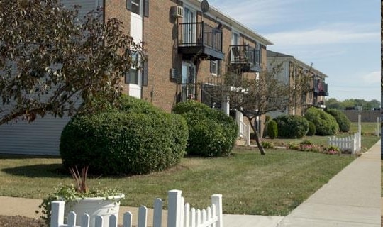 Woodgate Village Apartments - Woodgate Village