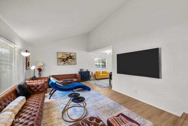 Building Photo - 3066 Apache Cir