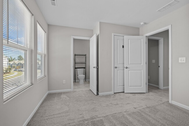 Building Photo - 1606 Clayfire Dr.