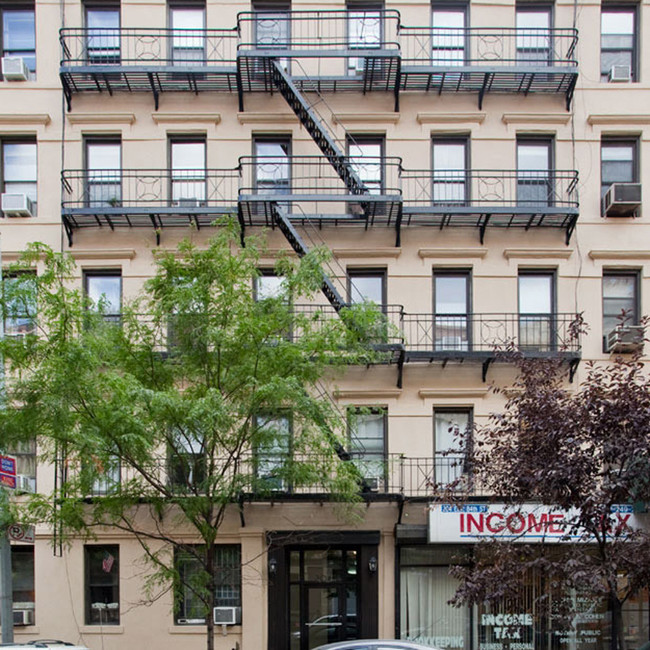 Primary Photo - 204 East 84th Street